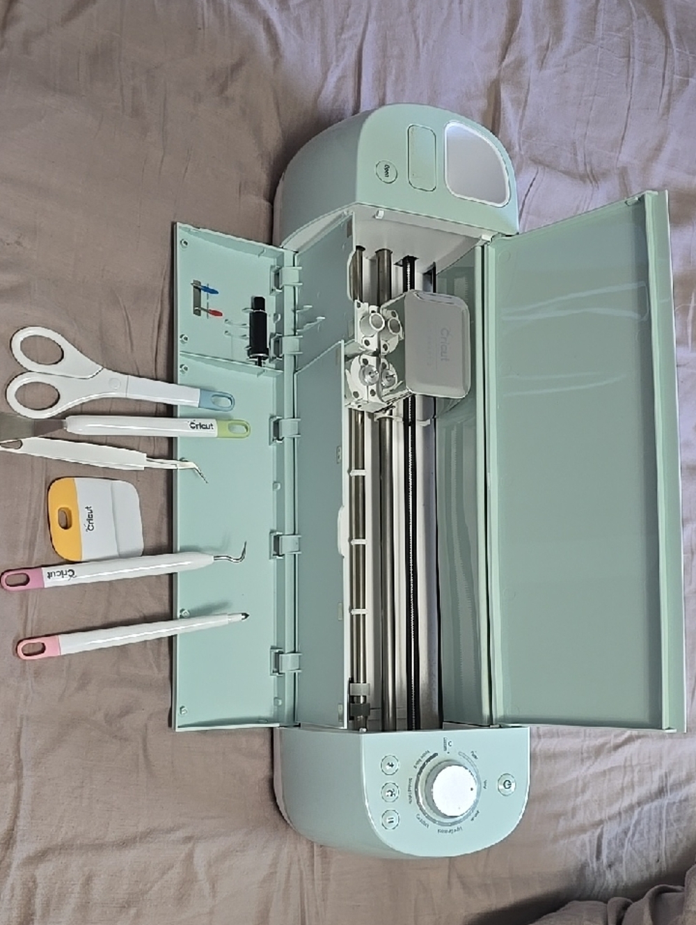 Cricut Mint Cutting Machine with Matching Tools-Used Twice
